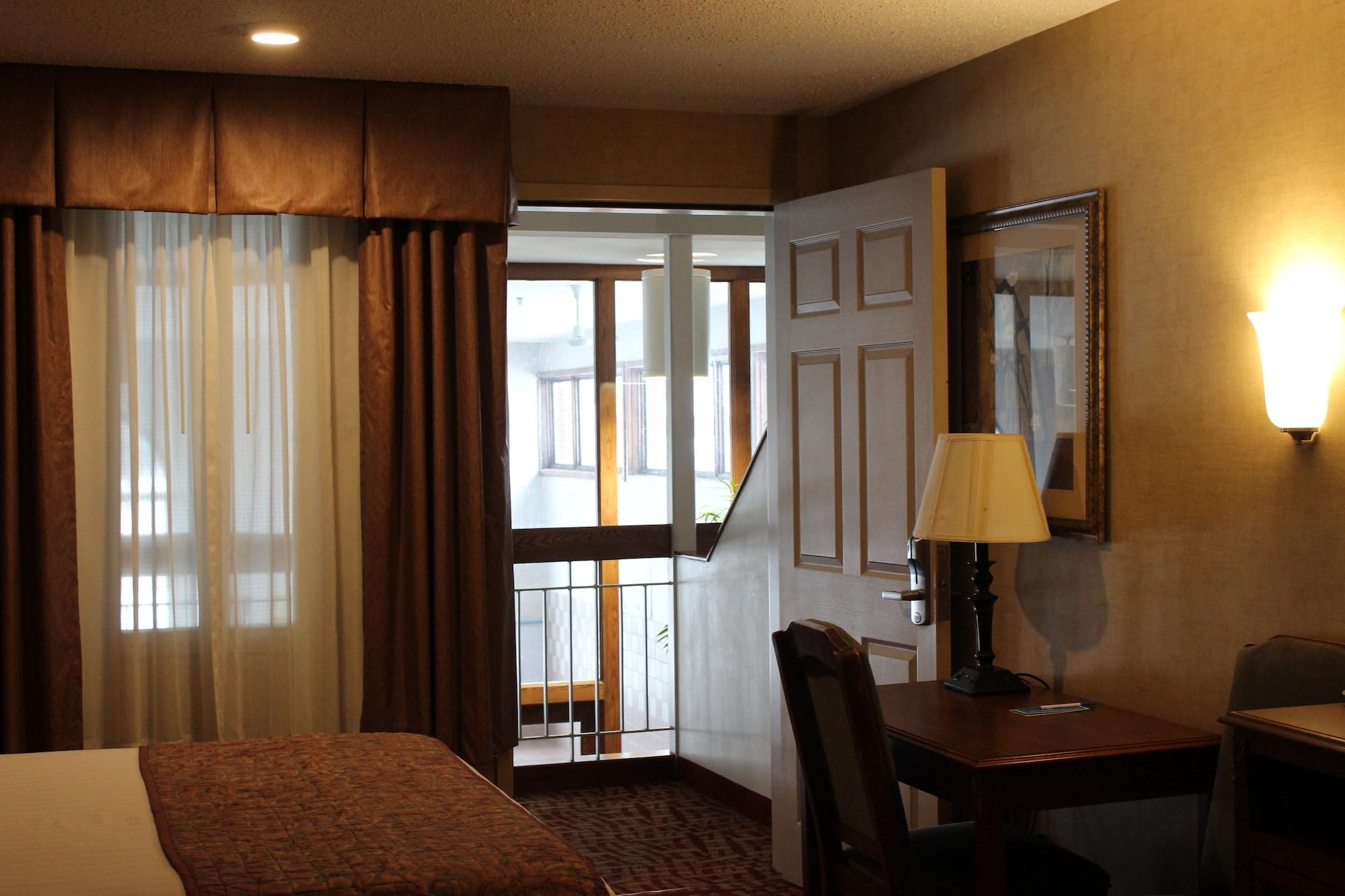 Rodeway Inn Columbia Mall Loop Гранд-Форкс Экстерьер фото