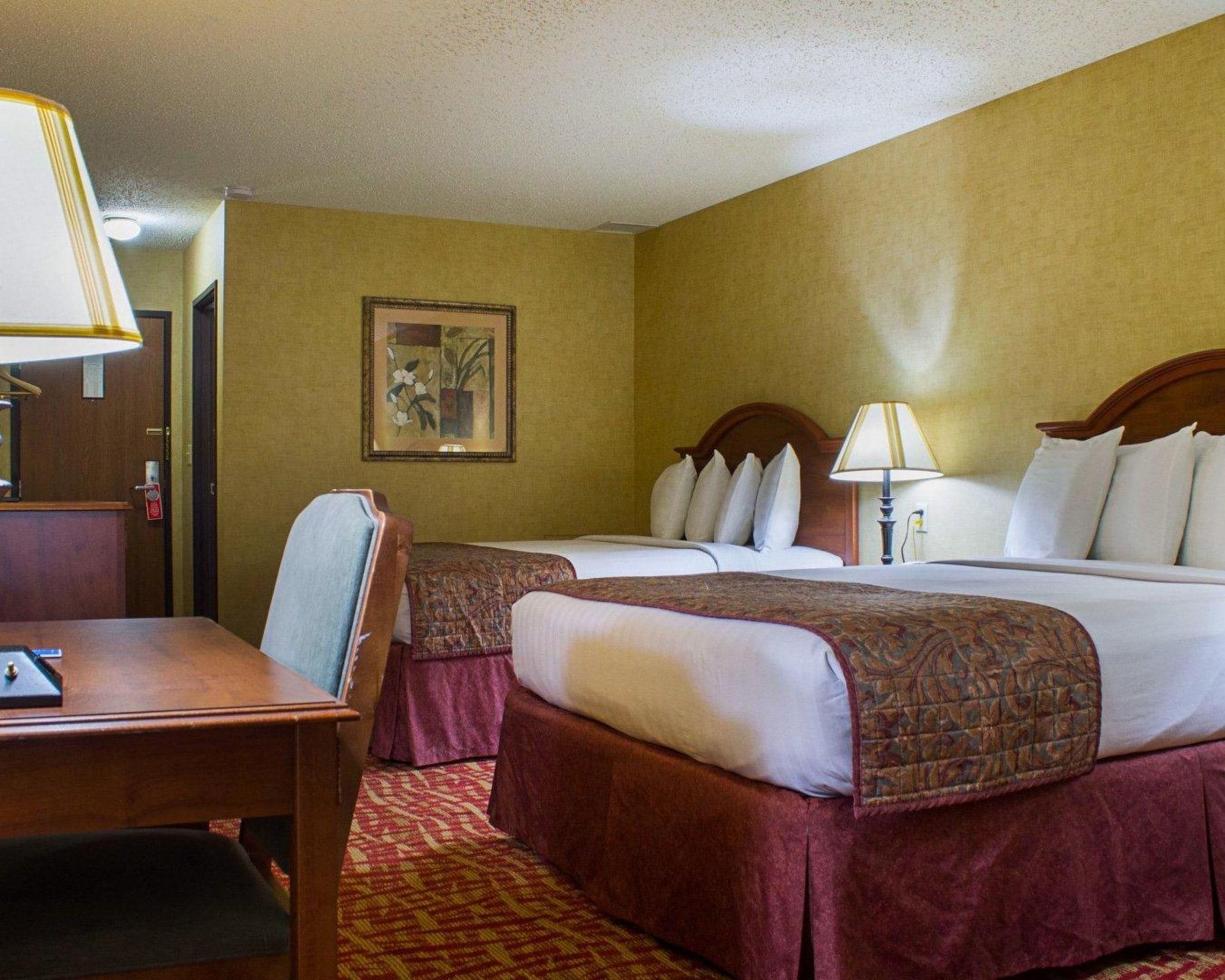 Rodeway Inn Columbia Mall Loop Гранд-Форкс Экстерьер фото