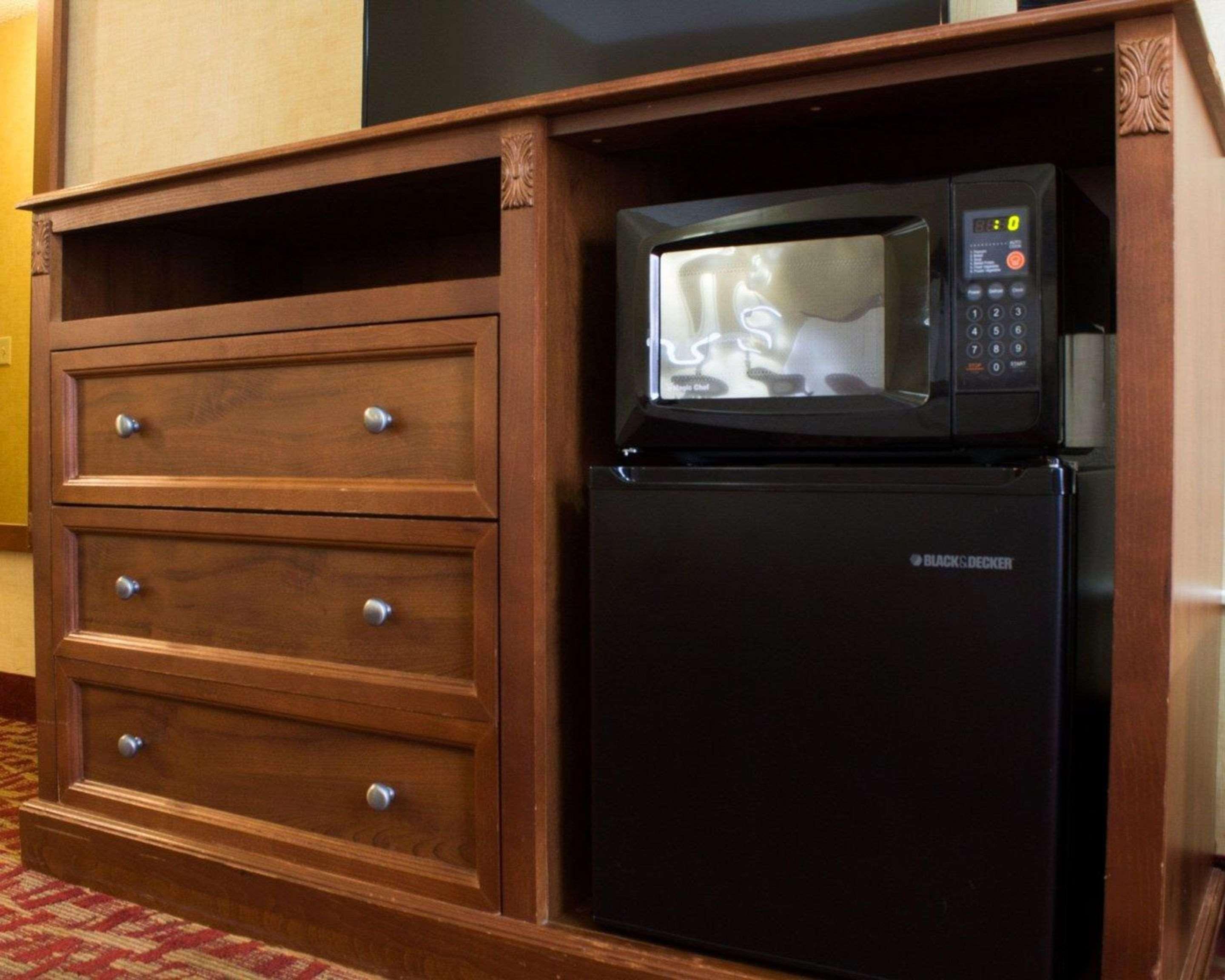 Rodeway Inn Columbia Mall Loop Гранд-Форкс Экстерьер фото