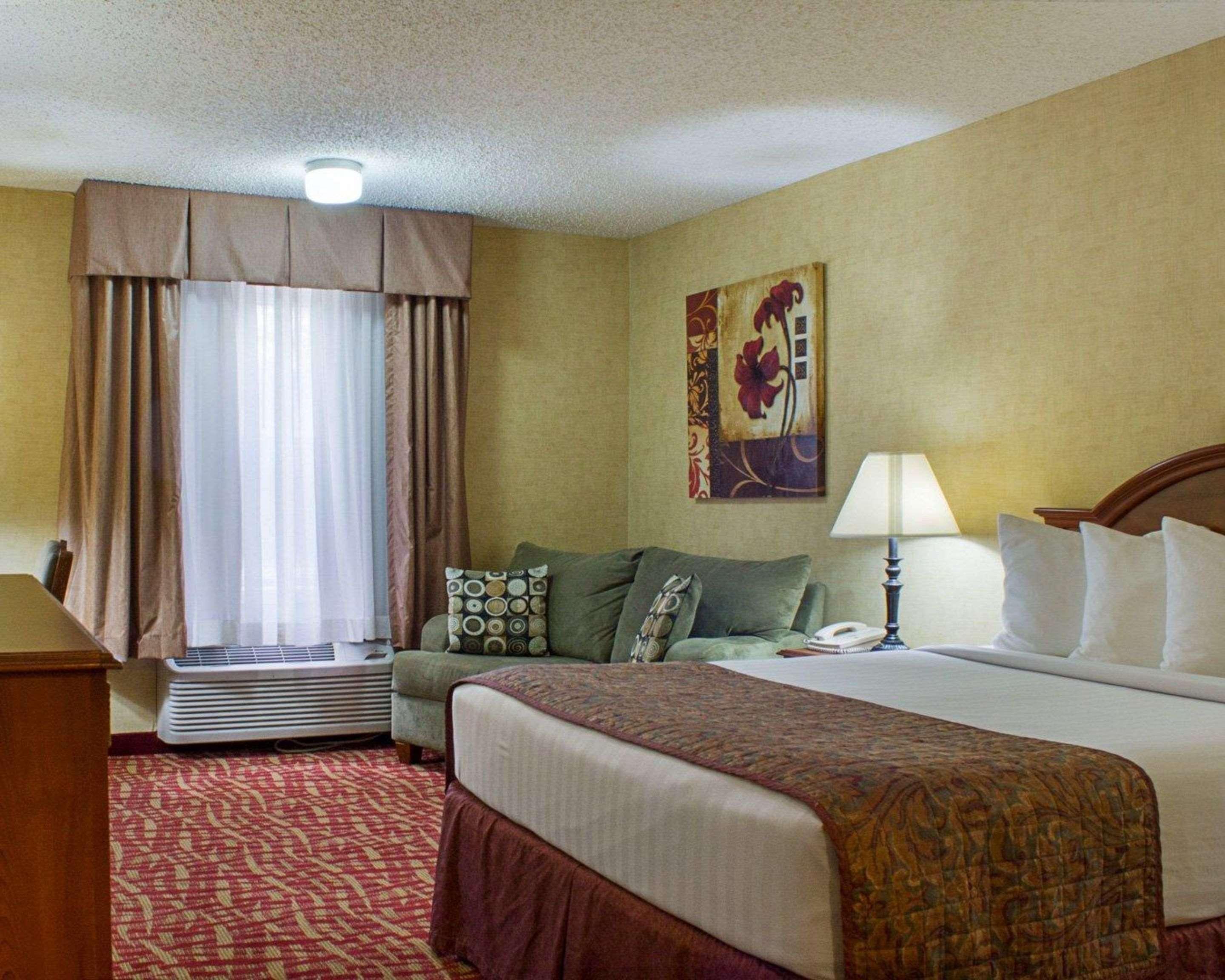 Rodeway Inn Columbia Mall Loop Гранд-Форкс Экстерьер фото