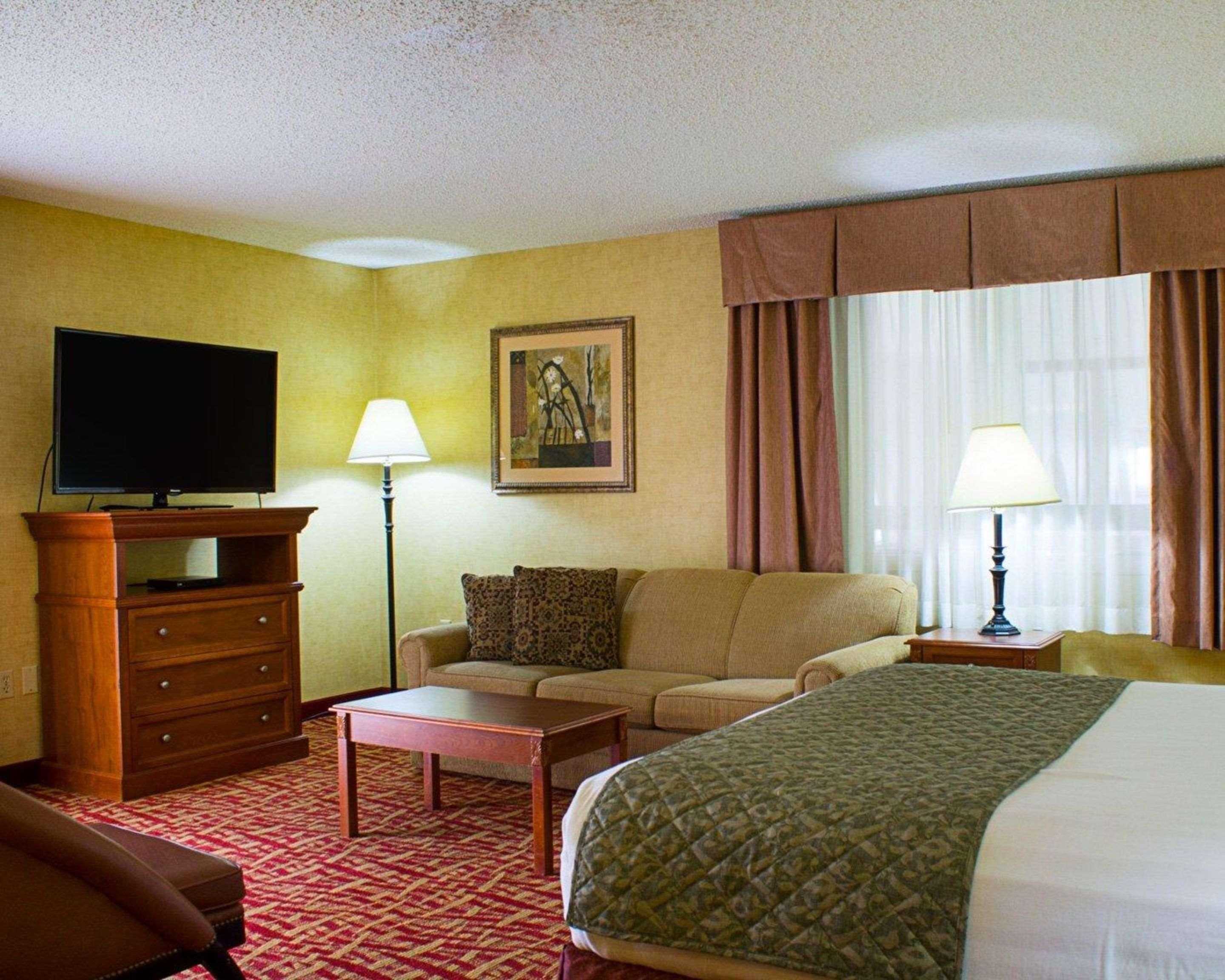 Rodeway Inn Columbia Mall Loop Гранд-Форкс Экстерьер фото