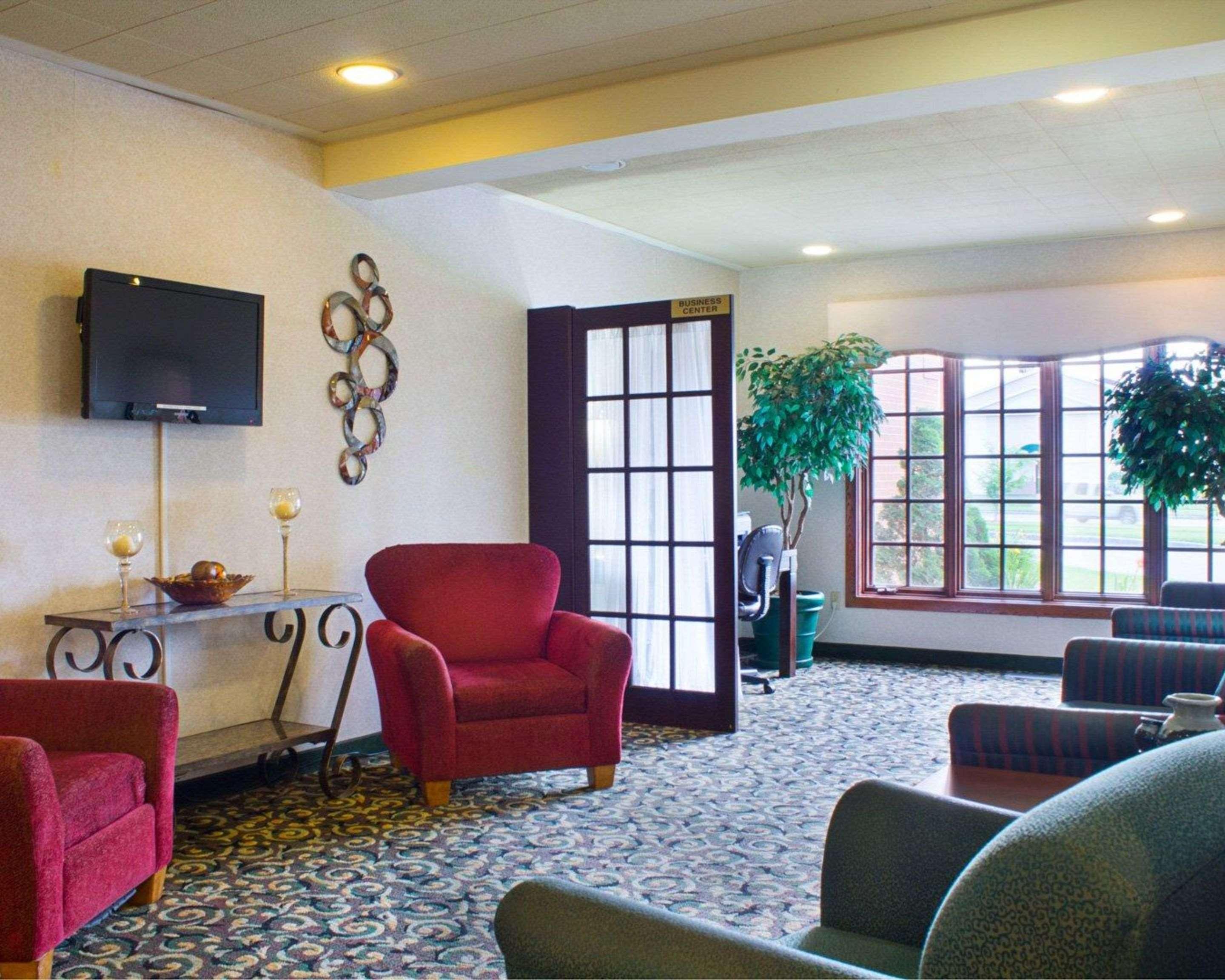 Rodeway Inn Columbia Mall Loop Гранд-Форкс Экстерьер фото