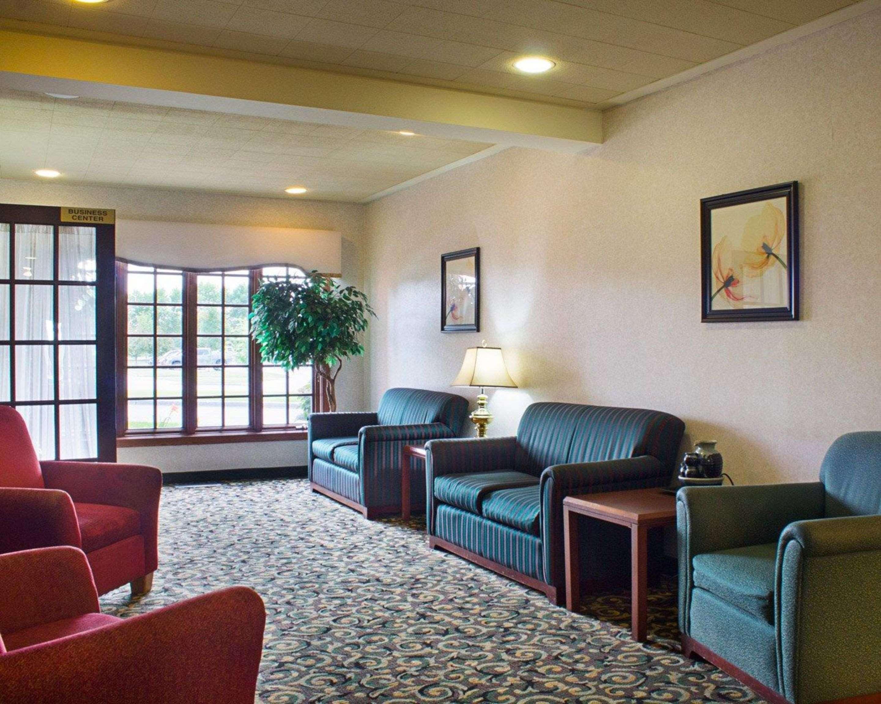 Rodeway Inn Columbia Mall Loop Гранд-Форкс Экстерьер фото